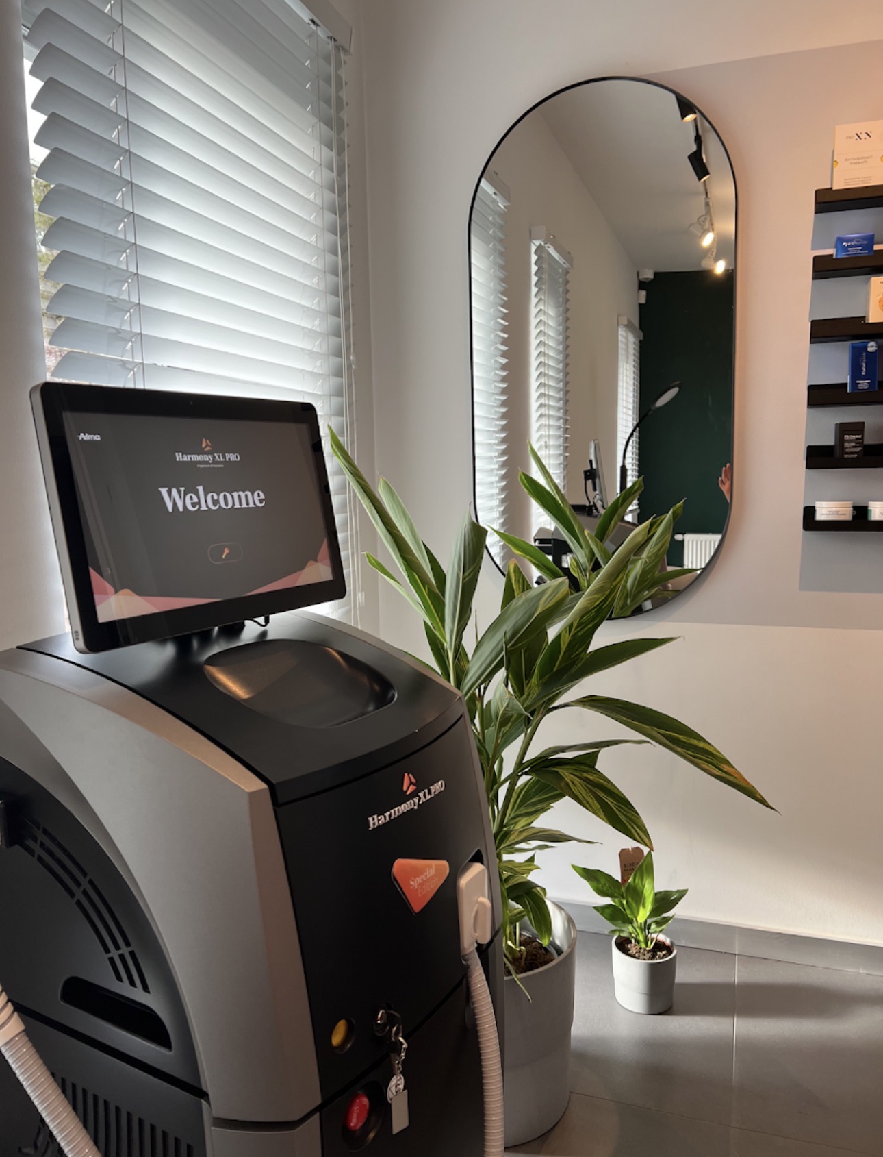 Urządzenie ALMA Harmony XL PRO w gabinecie Balans MedSpa w Poznaniu